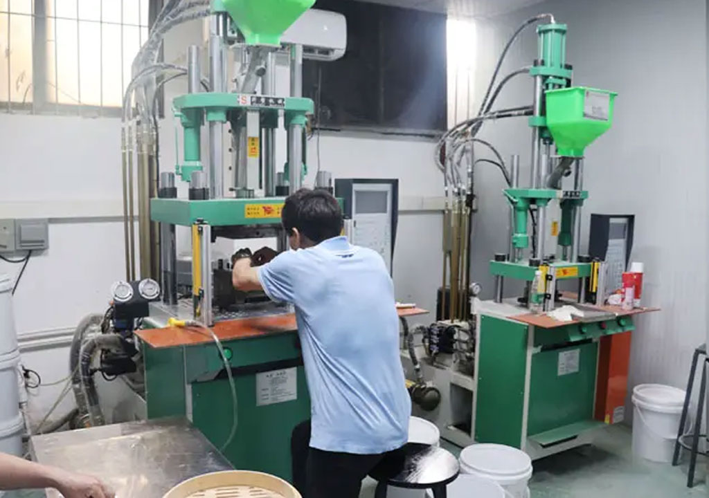 Ceramic Injection Molding | Ceramic Mold Making Service